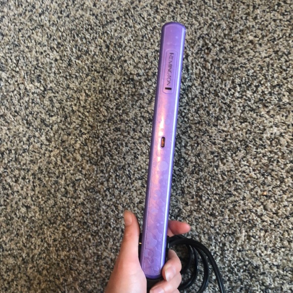Purple REMINGTON straightener - Picture 3 of 5